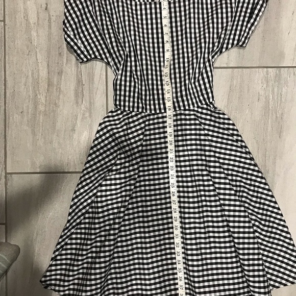 Adorable dress, never worn - Picture 6 of 6